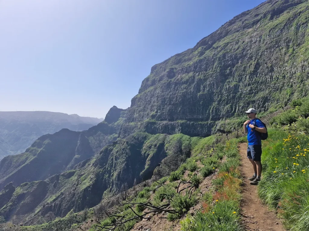 pico grande pr12 madeira