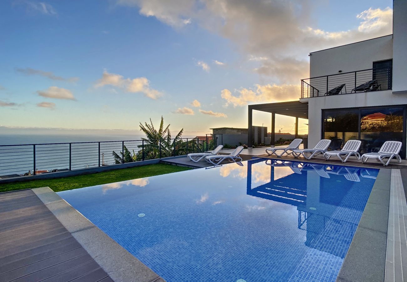 Villa in Estreito Calheta - Villa de la Ponte by Atlantic Holiday Villa in Estreito Calheta - Villa de la Ponte by Atlantic Holiday