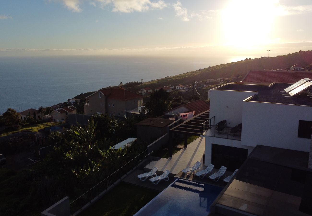 Villa in Estreito Calheta - Villa de la Ponte by Atlantic Holiday Villa in Estreito Calheta - Villa de la Ponte by Atlantic Holiday