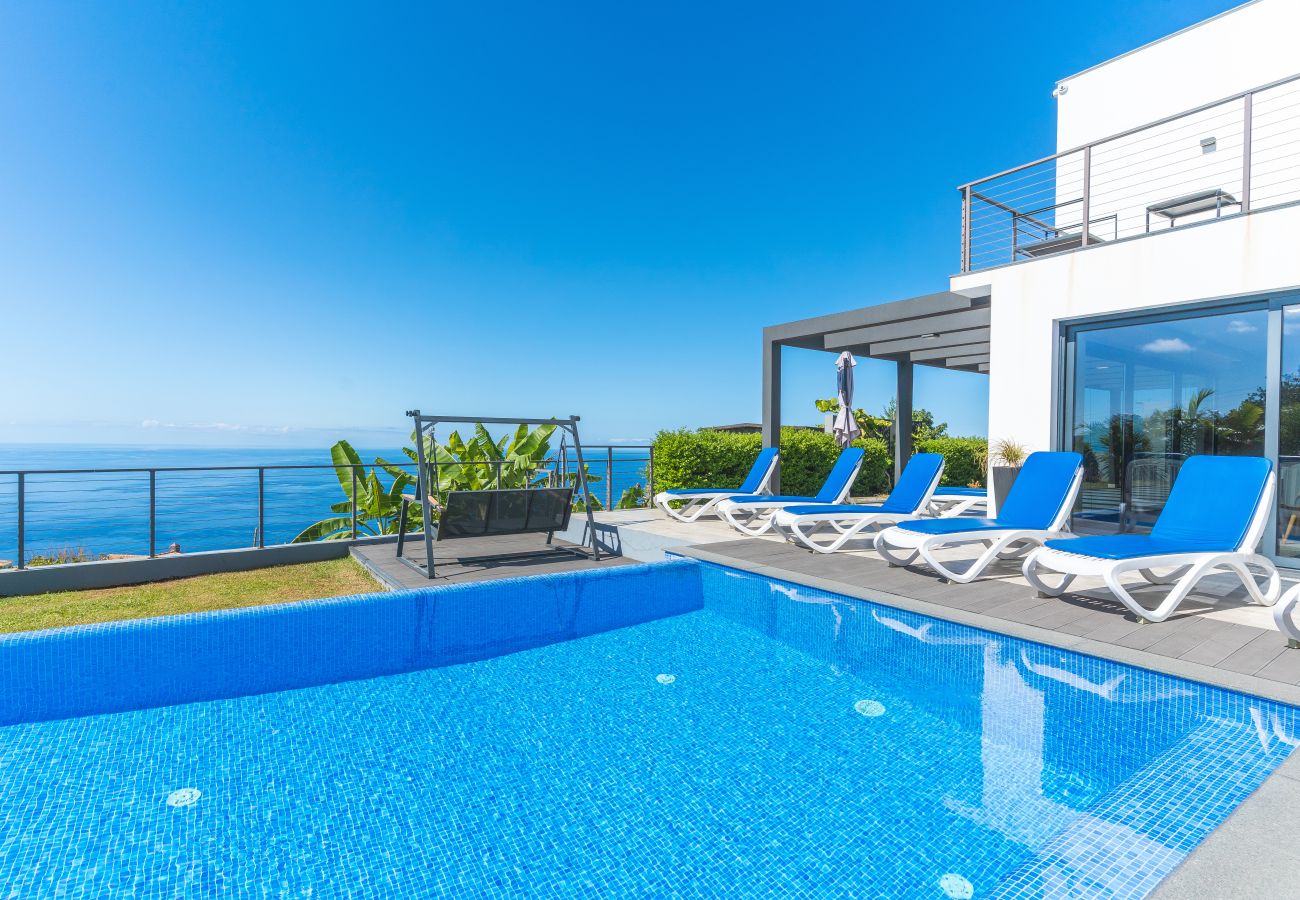 Villa in Estreito Calheta - Villa de la Ponte by Atlantic Holiday