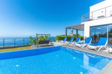 Villa in Estreito Calheta - Villa de la Ponte by Atlantic Holiday Villa in Estreito Calheta - Villa de la Ponte by Atlantic Holiday