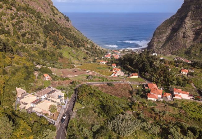 Ferienhaus in São Vicente - Fajã do Amo by Atlantic Holiday Ferienhaus in São Vicente - Fajã do Amo by Atlantic Holiday