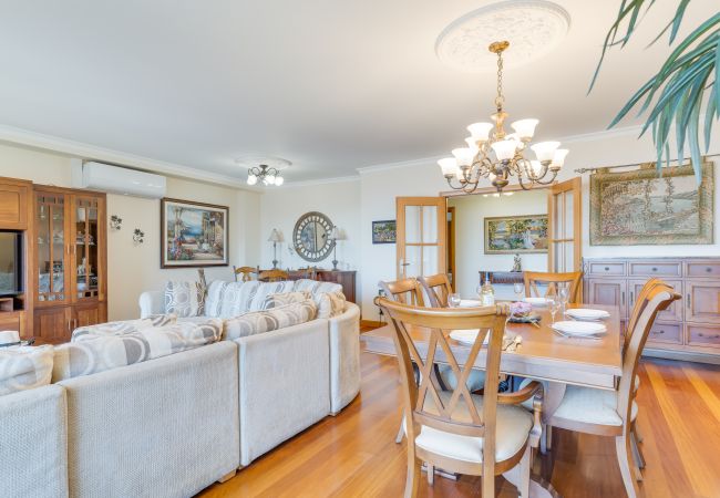 Ferienwohnung in Funchal - Monumental Ocean View by Atlantic Holiday Ferienwohnung in Funchal - Monumental Ocean View by Atlantic Holiday