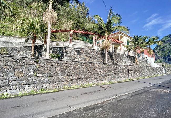 Ferienhaus in São Vicente - Mountain View Villa by Atlantic Holiday Ferienhaus in São Vicente - Mountain View Villa by Atlantic Holiday
