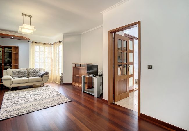 Ferienwohnung in Machico - Milagres Apartment by Atlantic Holiday Ferienwohnung in Machico - Milagres Apartment by Atlantic Holiday