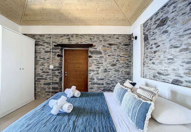 Villa in Fajã da Ovelha - Villa do Espigão by Atlantic Holiday Villa in Fajã da Ovelha - Villa do Espigão by Atlantic Holiday
