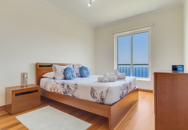 Ferienwohnung in Estreito Câmara de Lobos - Sunset Horizon by Atlantic Holiday Ferienwohnung in Estreito Câmara de Lobos - Sunset Horizon by Atlantic Holiday