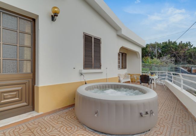 Ferienhaus in Caniçal - Casa Moreira by Atlantic Holiday Ferienhaus in Caniçal - Casa Moreira by Atlantic Holiday