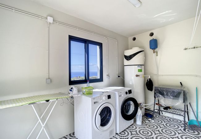 Ferienwohnung in Ponta Delgada - My School I by Atlantic Holiday Ferienwohnung in Ponta Delgada - My School I by Atlantic Holiday