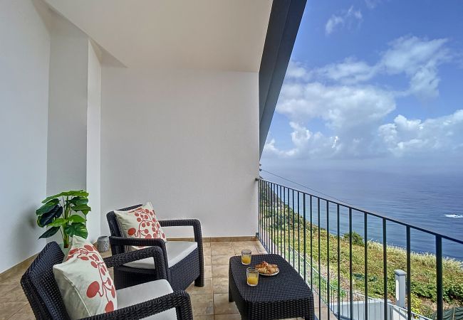 Ferienhaus in Porto Moniz - Vinhaticos House by Atlantic Holiday Ferienhaus in Porto Moniz - Vinhaticos House by Atlantic Holiday