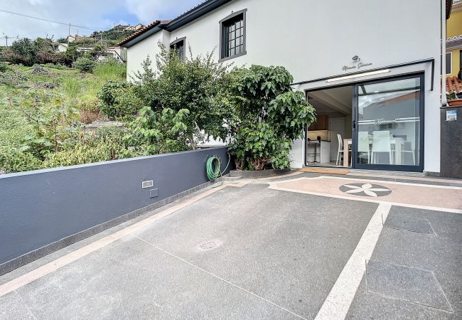 Ferienhaus in Machico - Solarium Villa by Atlantic Holiday Ferienhaus in Machico - Solarium Villa by Atlantic Holiday