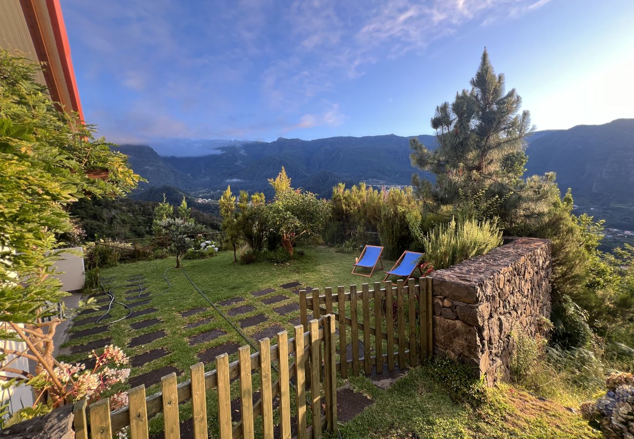 Landhaus in São Vicente - Magical Mountain Retreat - Zembica by Atlantic Holiday