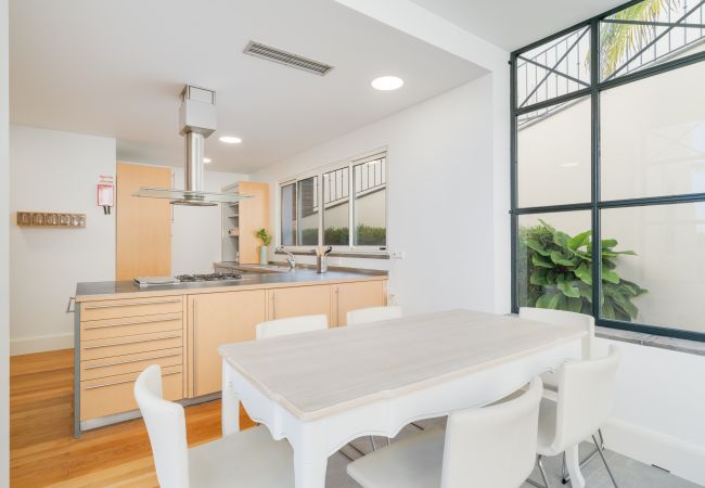 Villa in Funchal - Sublime View Villa by Atlantic Holiday Villa in Funchal - Sublime View Villa by Atlantic Holiday