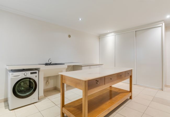 Villa in Funchal - Sublime View Villa by Atlantic Holiday Villa in Funchal - Sublime View Villa by Atlantic Holiday