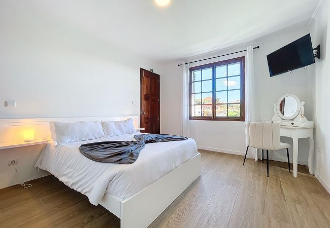 Studio in Funchal - Sweet Home Madeira E by Atlantic Holiday Studio in Funchal - Sweet Home Madeira E by Atlantic Holiday