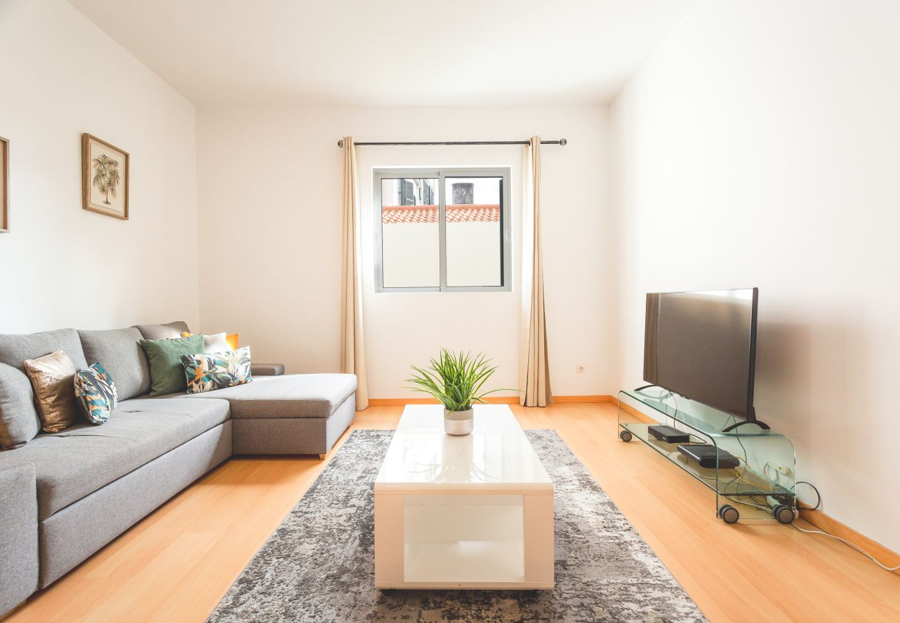 Ferienwohnung in Funchal - São Pedro Central Flat by Atlantic Holiday Ferienwohnung in Funchal - São Pedro Central Flat by Atlantic Holiday
