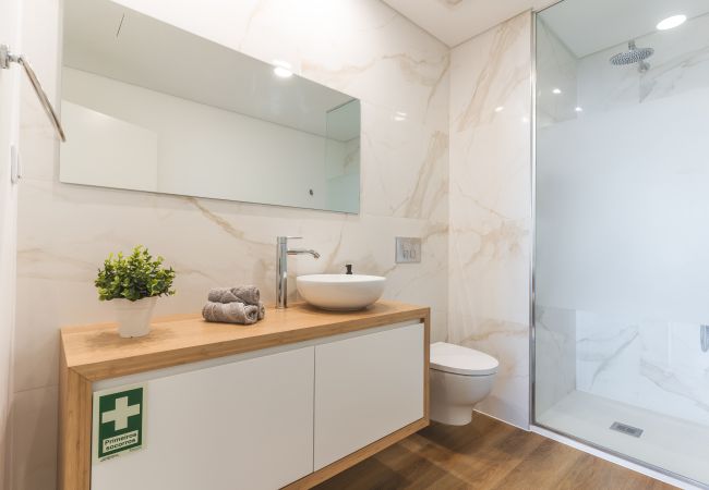 Ferienwohnung in Câmara de Lobos - Atlantic View Apartment by Atlantic Holiday Ferienwohnung in Câmara de Lobos - Atlantic View Apartment by Atlantic Holiday