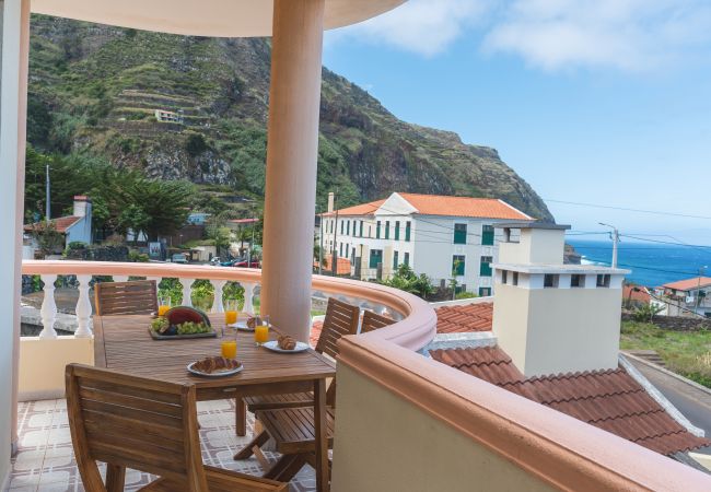 Ferienhaus in Porto Moniz - Villa Mar by Atlantic Holiday Ferienhaus in Porto Moniz - Villa Mar by Atlantic Holiday