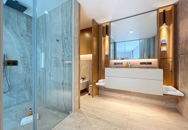 Ferienwohnung in Funchal - Monumental Sea&Sky by Atlantic Holiday Ferienwohnung in Funchal - Monumental Sea&Sky by Atlantic Holiday