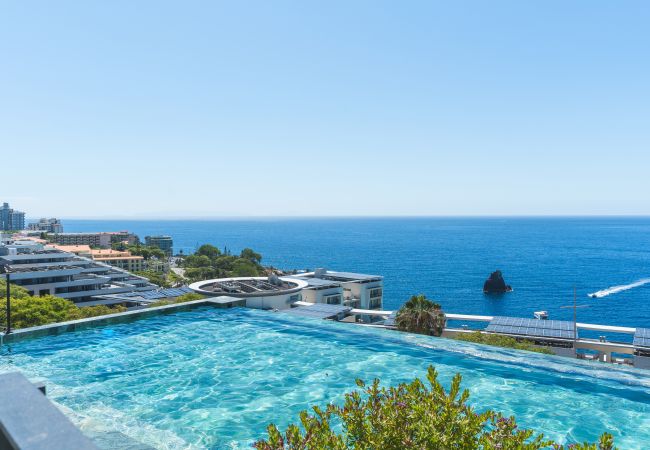  in Funchal - Monumental Sea&Sky by Atlantic Holiday