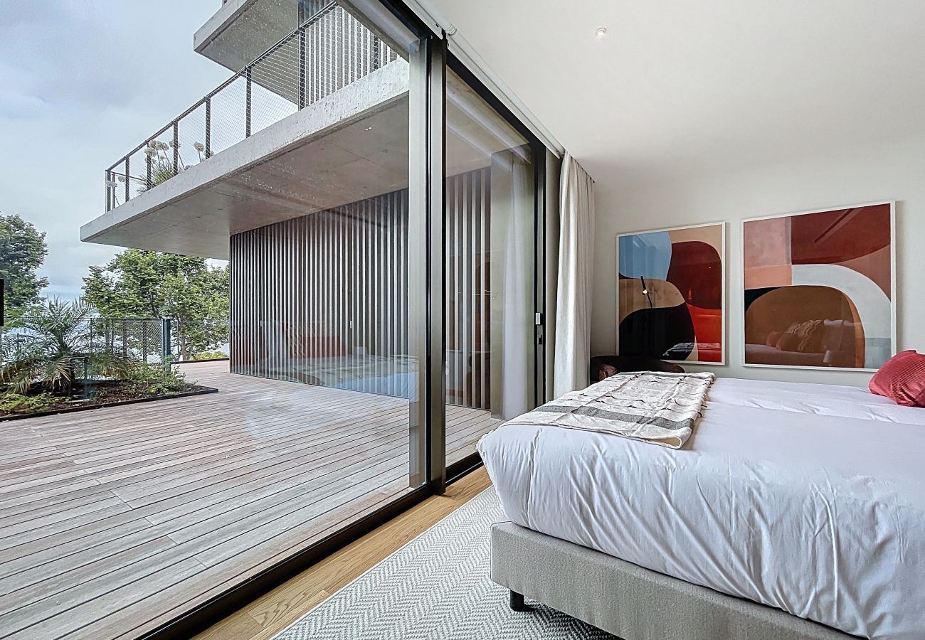 Ferienwohnung in Funchal - Monumental Sea&Sky by Atlantic Holiday Ferienwohnung in Funchal - Monumental Sea&Sky by Atlantic Holiday