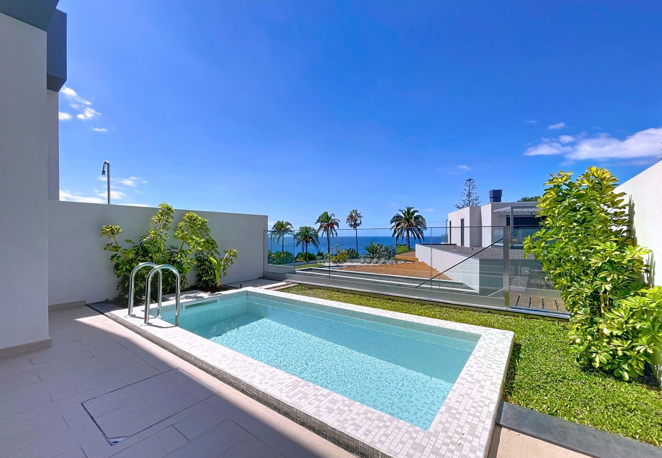 Ferienwohnung in Funchal - Acqua Beach by Atlantic Holiday