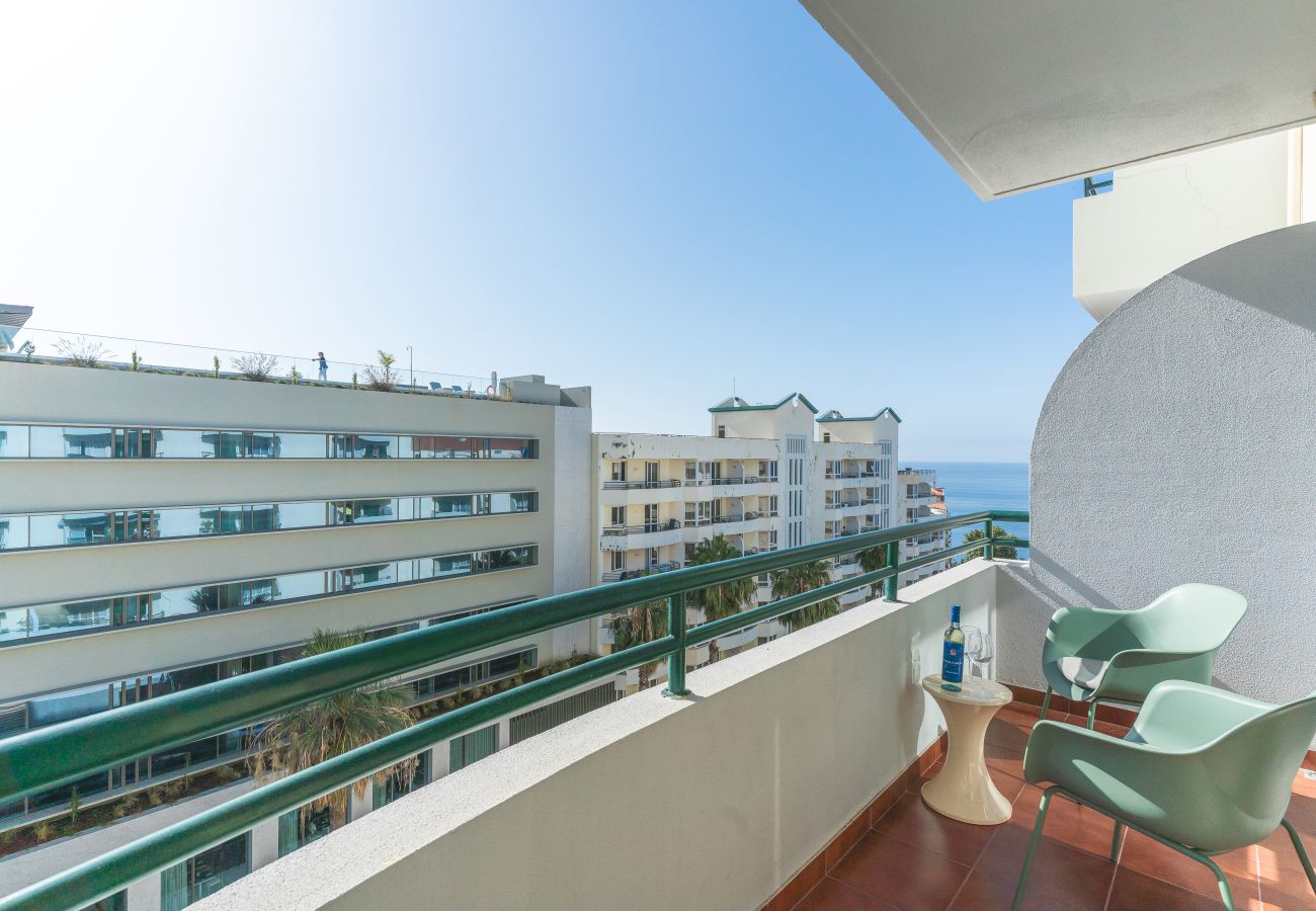 Ferienwohnung in Funchal - Lido Vista Apartment by Atlantic Holiday