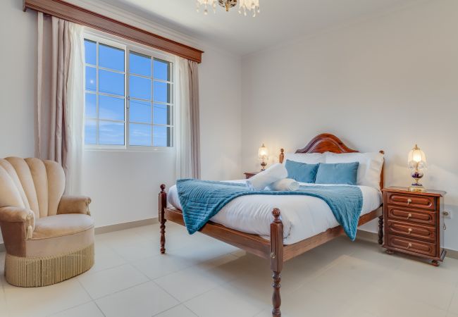 Casa en Arco da Calheta - Familia Teixeira House by Atlantic Holiday Casa en Arco da Calheta - Familia Teixeira House by Atlantic Holiday