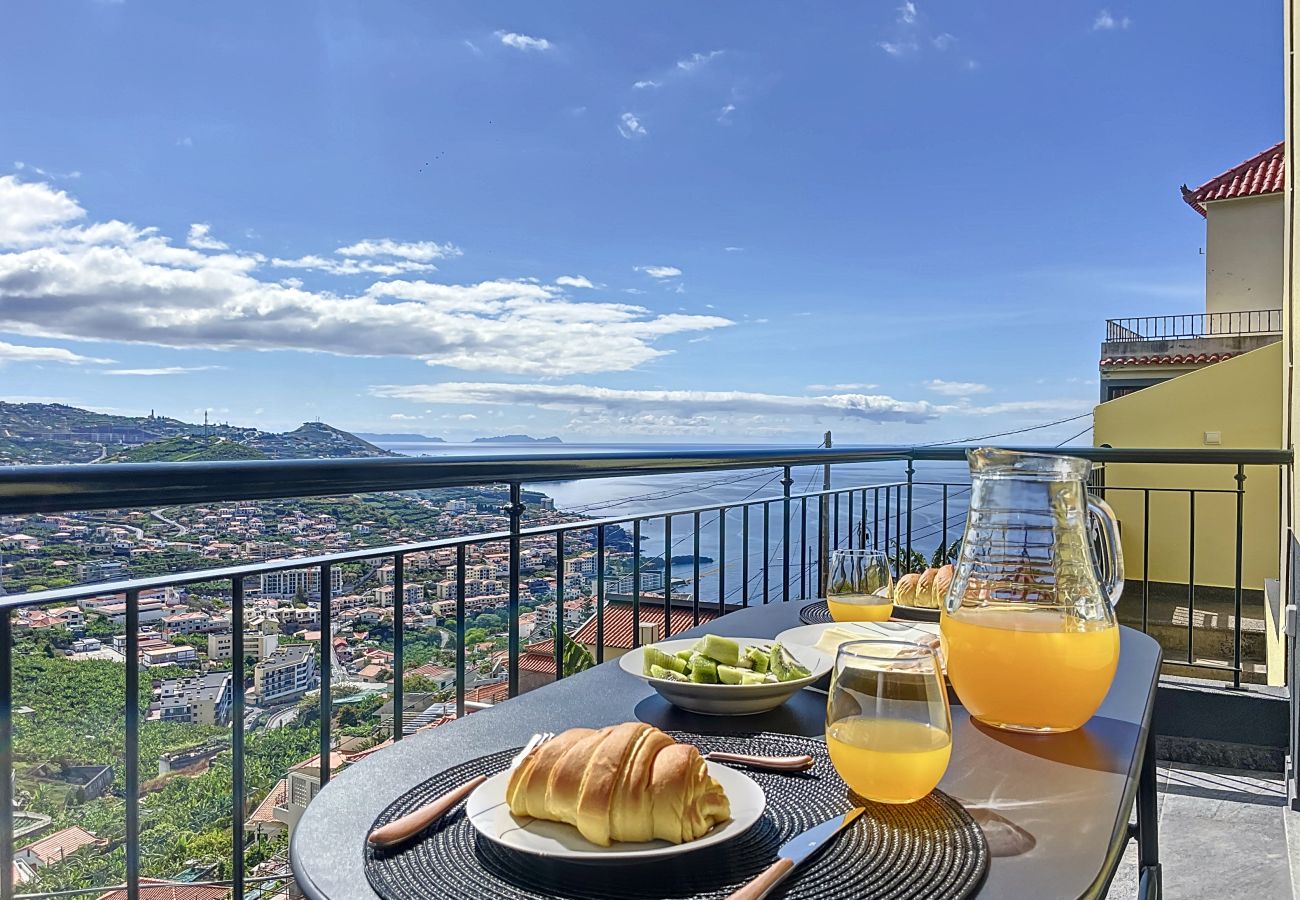 Casa en Câmara de Lobos - Figueiras House by Atlantic Holiday