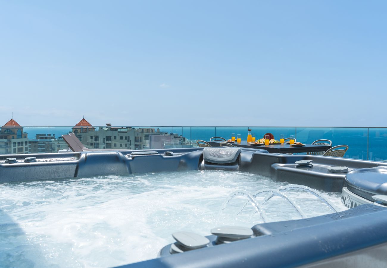 Apartamento en Funchal - Majestic Penthouse View by Atlantic Holiday Apartamento en Funchal - Majestic Penthouse View by Atlantic Holiday