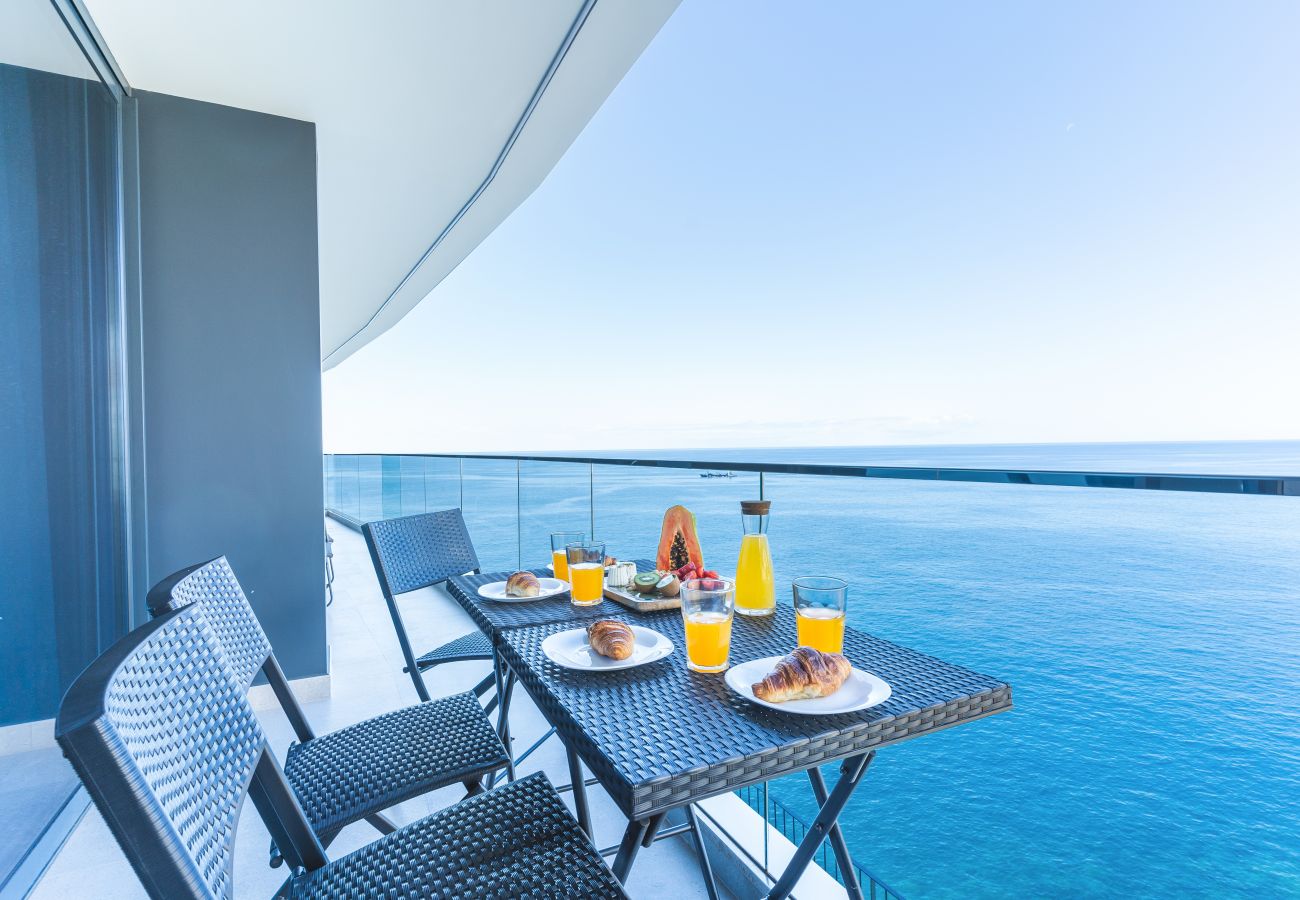 Apartamento en Câmara de Lobos - Mar Apartment by Atlantic Holiday