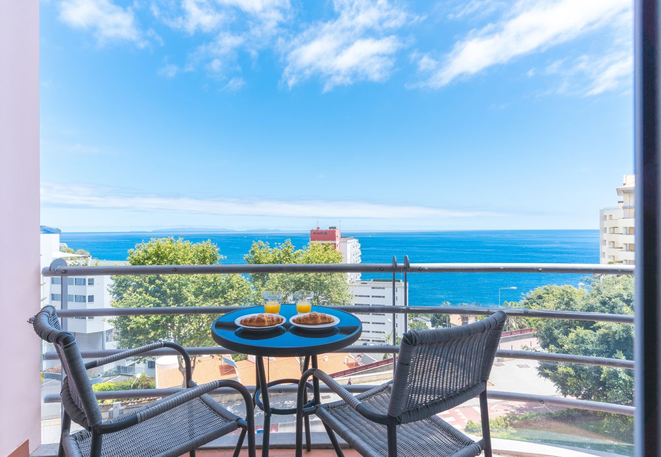 Apartamento en Funchal - Forum Delights Apartment by Atlantic Holiday