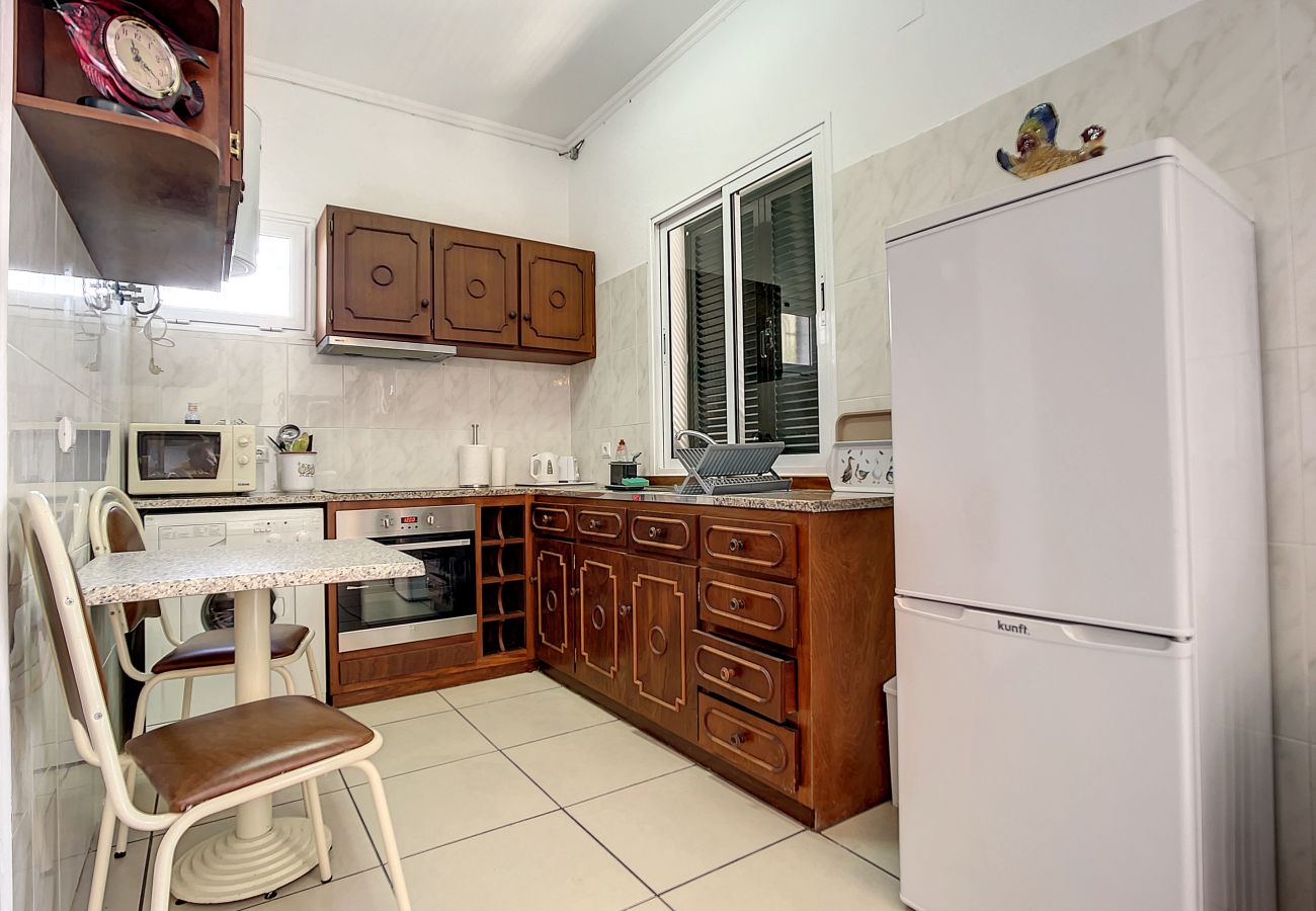 Appartement à Machico - Avelino Apartment by Atlantic Holiday Appartement à Machico - Avelino Apartment by Atlantic Holiday