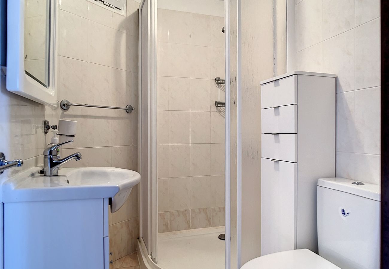 Appartement à Machico - Avelino Apartment by Atlantic Holiday Appartement à Machico - Avelino Apartment by Atlantic Holiday