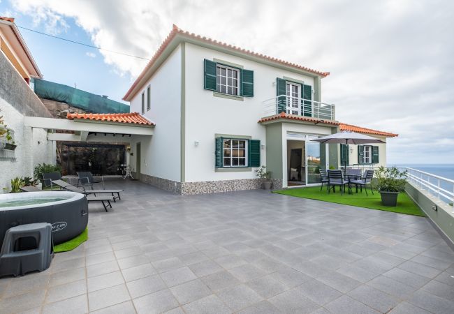 Maison à Calheta - Villa Emilia by Atlantic Holiday