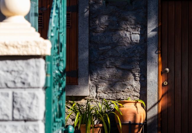 Apartamento em São Vicente - Stone House 'Vista' II by Atlantic Holiday Apartamento em São Vicente - Stone House 'Vista' II by Atlantic Holiday