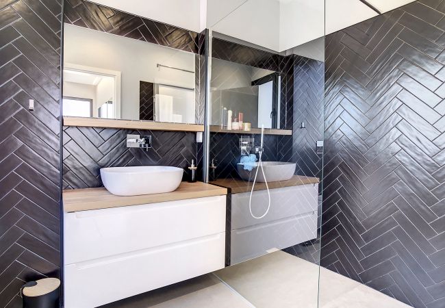 Villa em Estreito Calheta - Villa de la Ponte by Atlantic Holiday Villa em Estreito Calheta - Villa de la Ponte by Atlantic Holiday