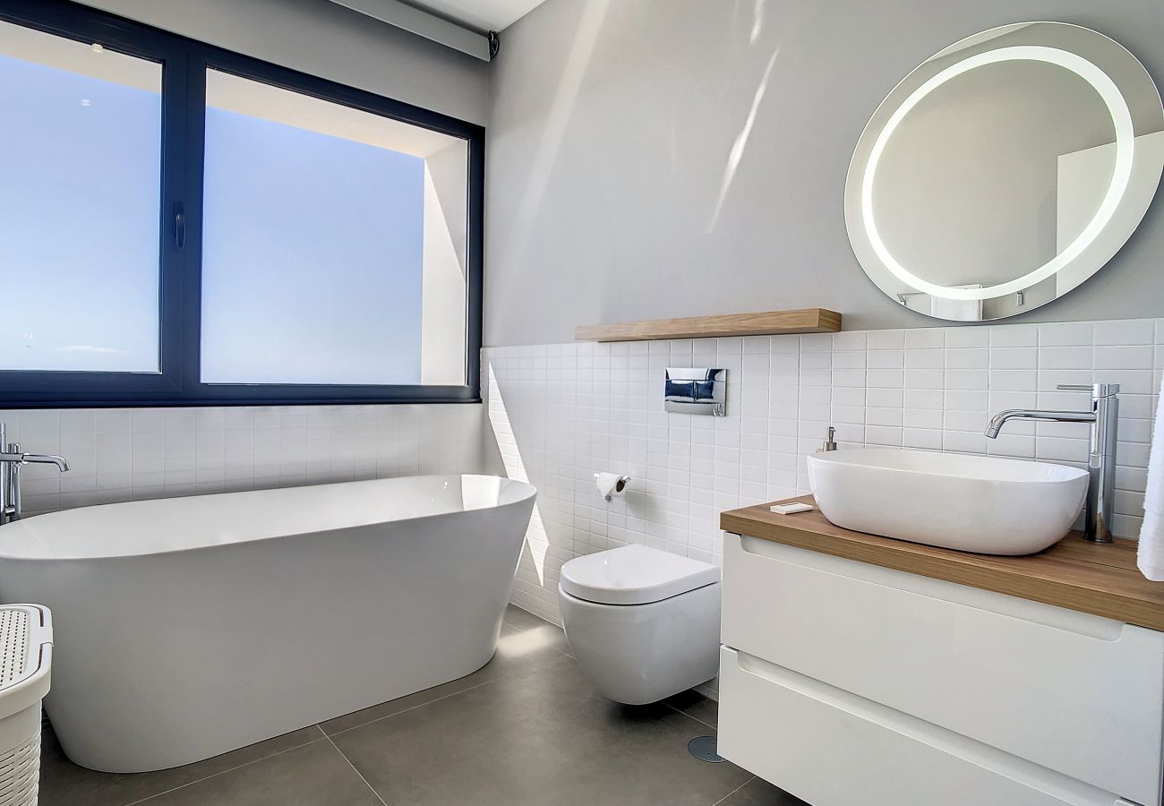 Villa em Estreito Calheta - Villa de la Ponte by Atlantic Holiday Villa em Estreito Calheta - Villa de la Ponte by Atlantic Holiday