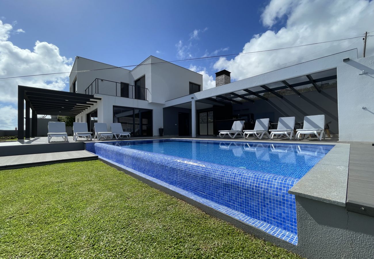 Villa em Estreito Calheta - Villa de la Ponte by Atlantic Holiday Villa em Estreito Calheta - Villa de la Ponte by Atlantic Holiday