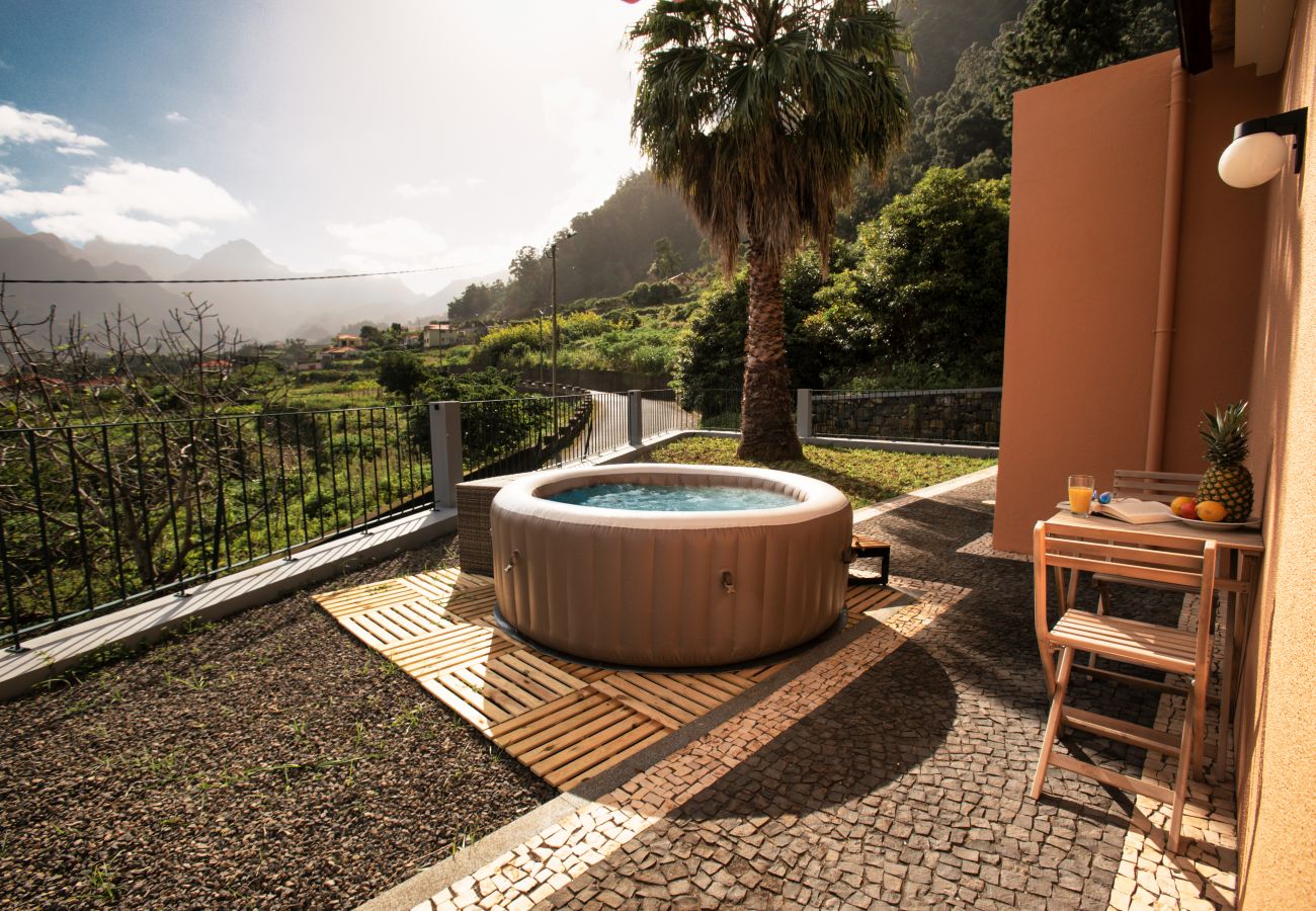 Casa em São Vicente - Fajã do Amo by Atlantic Holiday Casa em São Vicente - Fajã do Amo by Atlantic Holiday