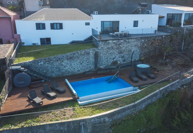 Villa em Porto Moniz - Villa das Escaleiras by Atlantic Holiday Villa em Porto Moniz - Villa das Escaleiras by Atlantic Holiday