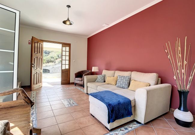 Casa em São Vicente - Mountain View Villa by Atlantic Holiday Casa em São Vicente - Mountain View Villa by Atlantic Holiday