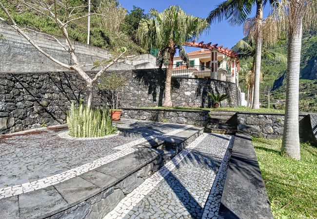 Casa em São Vicente - Mountain View Villa by Atlantic Holiday Casa em São Vicente - Mountain View Villa by Atlantic Holiday