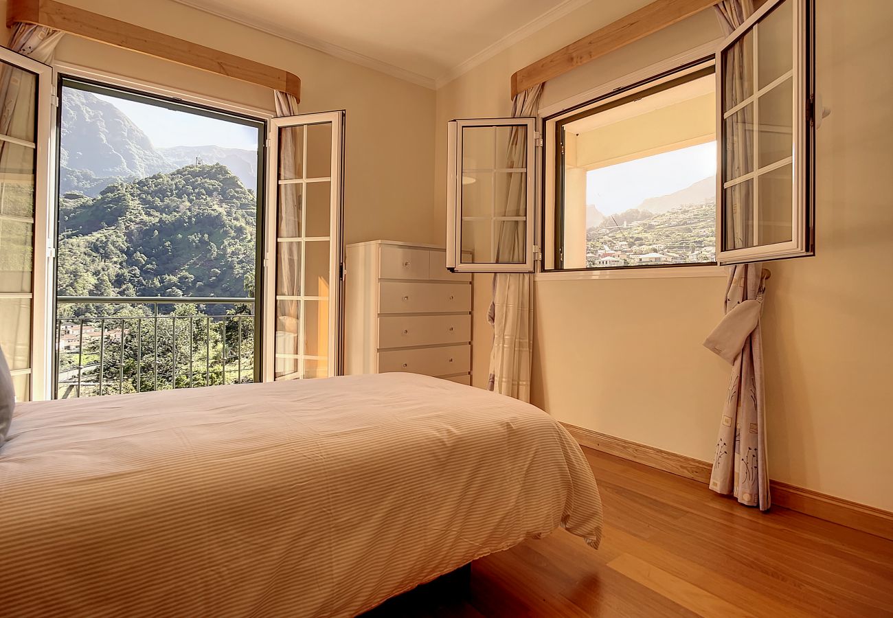 Casa em São Vicente - Mountain View Villa by Atlantic Holiday Casa em São Vicente - Mountain View Villa by Atlantic Holiday