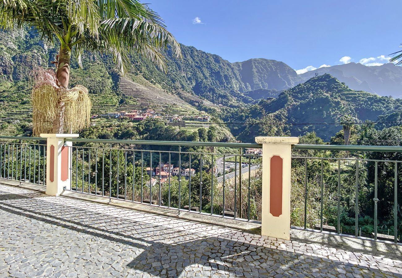 Casa em São Vicente - Mountain View Villa by Atlantic Holiday Casa em São Vicente - Mountain View Villa by Atlantic Holiday