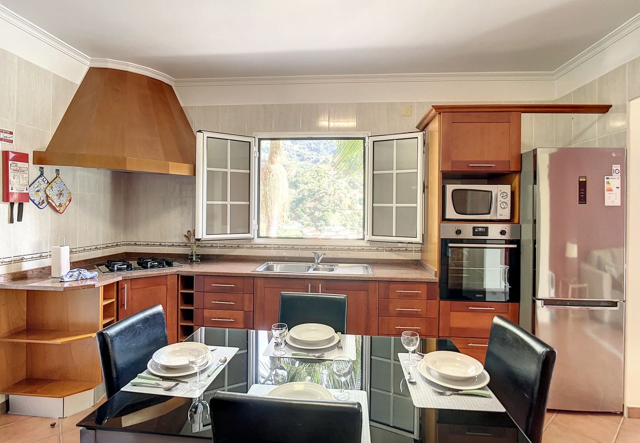 Casa em São Vicente - Mountain View Villa by Atlantic Holiday Casa em São Vicente - Mountain View Villa by Atlantic Holiday