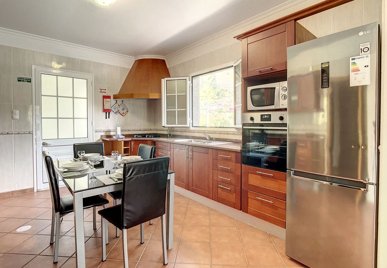 Casa em São Vicente - Mountain View Villa by Atlantic Holiday Casa em São Vicente - Mountain View Villa by Atlantic Holiday