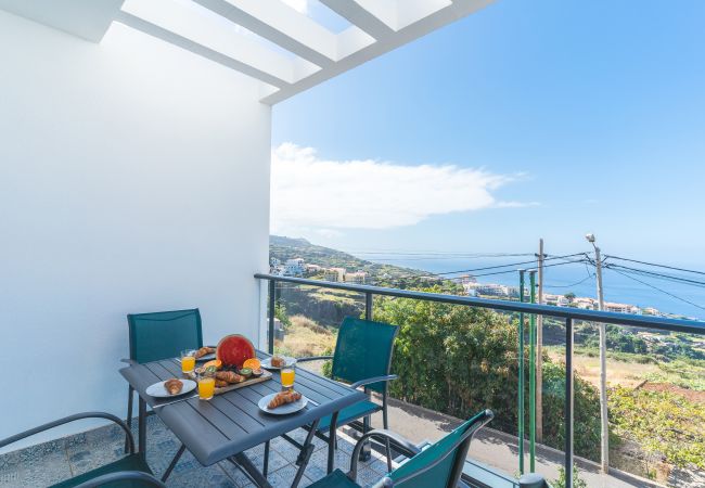 Apartamento em Estreito Calheta - Casa Teixeira by Atlantic Holiday Apartamento em Estreito Calheta - Casa Teixeira by Atlantic Holiday