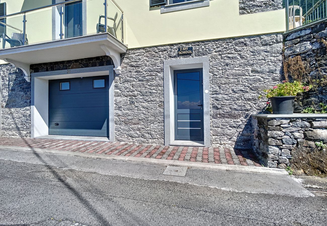 Apartamento em Ponta Delgada - My School II by Atlantic Holiday Apartamento em Ponta Delgada - My School II by Atlantic Holiday