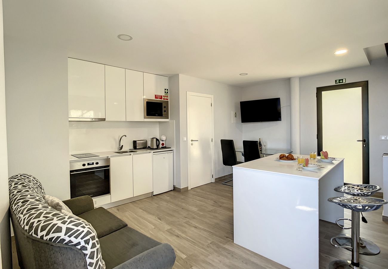 Apartamento em Ponta Delgada - My School II by Atlantic Holiday Apartamento em Ponta Delgada - My School II by Atlantic Holiday